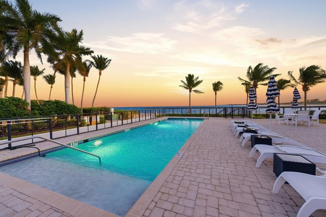 106 Inlet Way 201, Palm Beach Shores, FL 33404