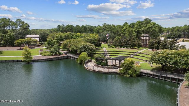 3784 Bancroft Place L-8, Southport, NC 28461