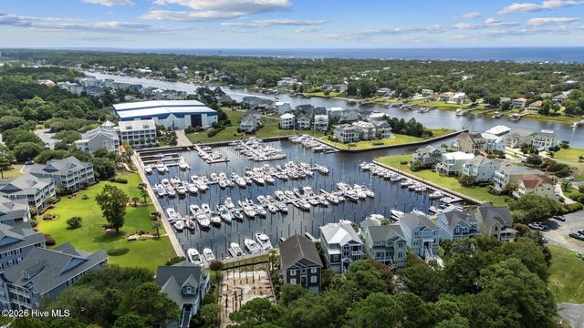 3784 Bancroft Place L-8, Southport, NC 28461