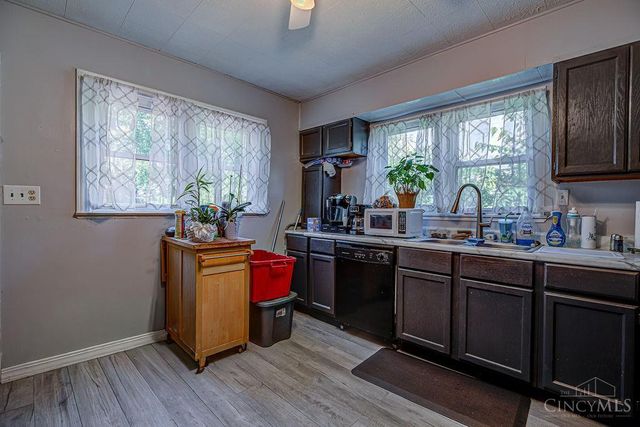 1728 Fernwood Street, Middletown, OH 45044