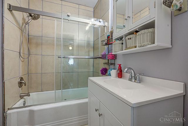 1728 Fernwood Street, Middletown, OH 45044