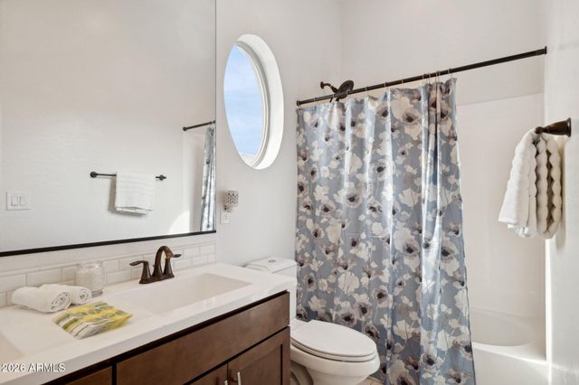 6565 E THOMAS Road 1050, Scottsdale, AZ 85251