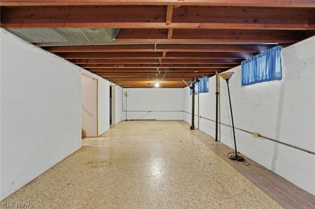 5576 Andover Boulevard, Garfield Heights, OH 44125