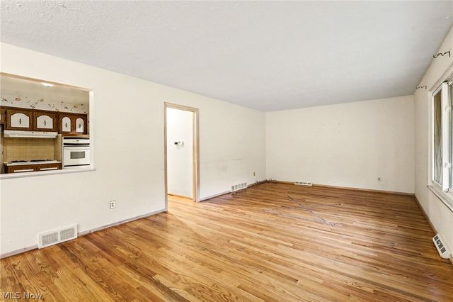 5576 Andover Boulevard, Garfield Heights, OH 44125