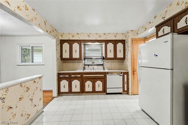 5576 Andover Boulevard, Garfield Heights, OH 44125