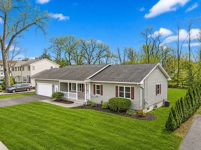 79 Beaudry Ave, Chicopee, MA 01020