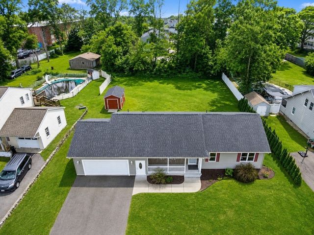 79 Beaudry Ave, Chicopee, MA 01020