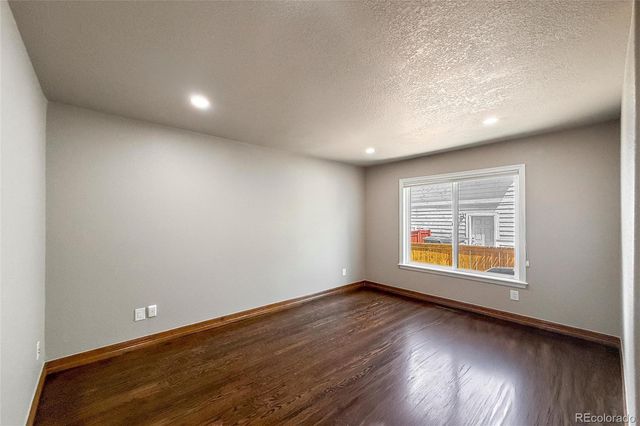 1432 Turin Drive, Longmont, CO 80503