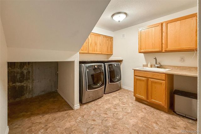 1432 Turin Drive, Longmont, CO 80503