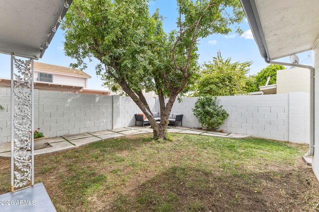 7714 E CHAPARRAL Road, Scottsdale, AZ 85250