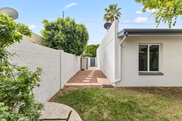 7714 E CHAPARRAL Road, Scottsdale, AZ 85250