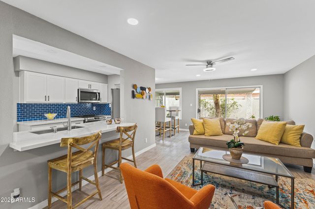 7714 E CHAPARRAL Road, Scottsdale, AZ 85250