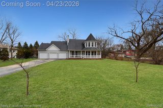 3381 Rockhaven Avenue, Rochester Hills, MI 48309