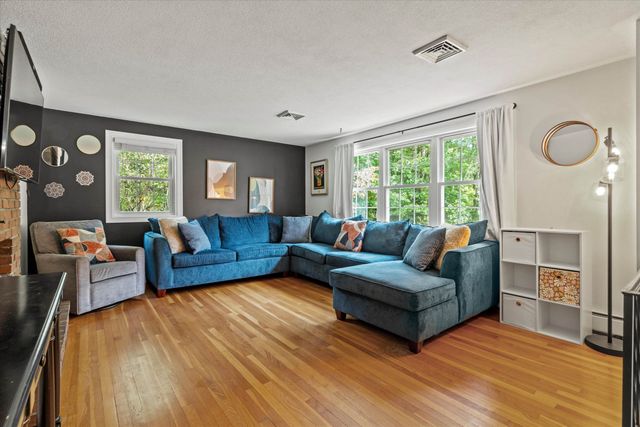 37 Pine Ridge Drive, Candia, NH 03034