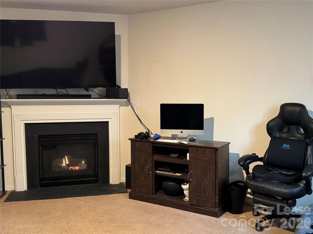 3955 Damask Drive, Charlotte, NC 28206