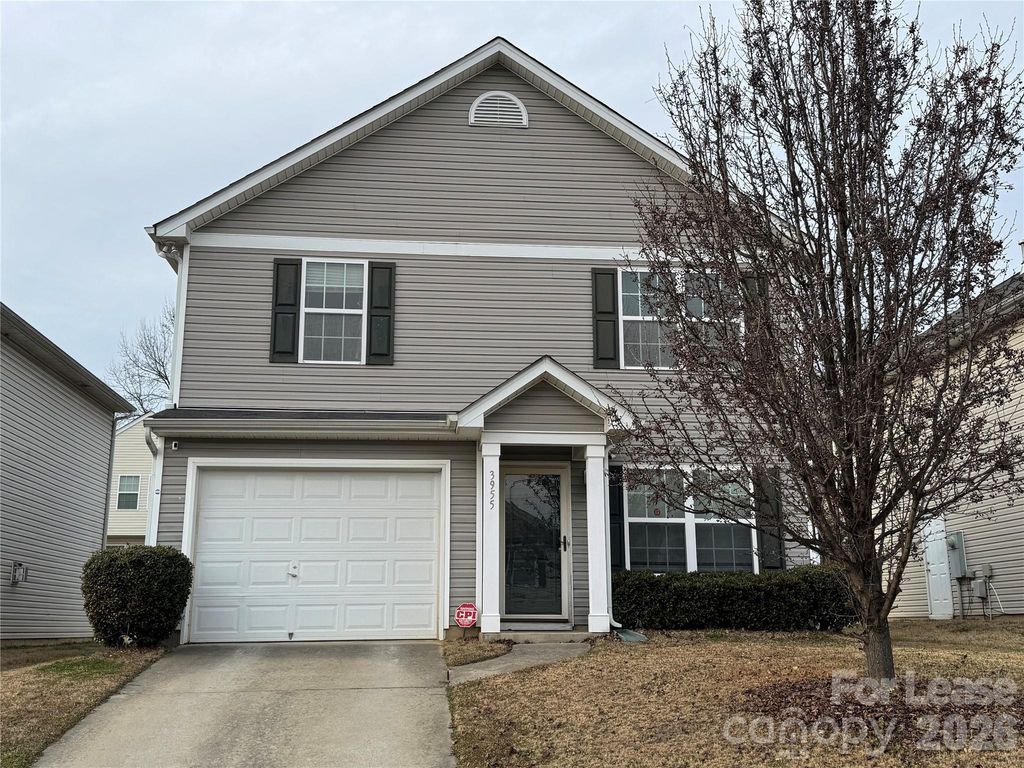 3955 Damask Drive, Charlotte, NC 28206