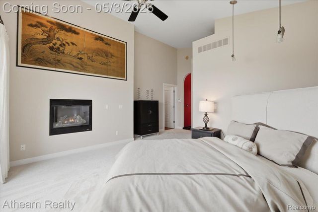 11677 Old Hamburg Road, Hamburg Township, MI 48189