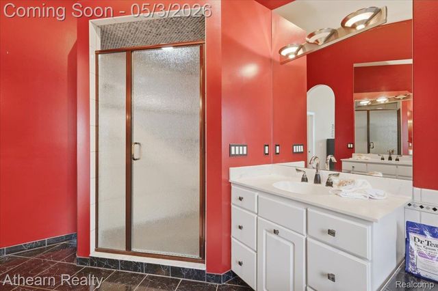 11677 Old Hamburg Road, Hamburg Township, MI 48189