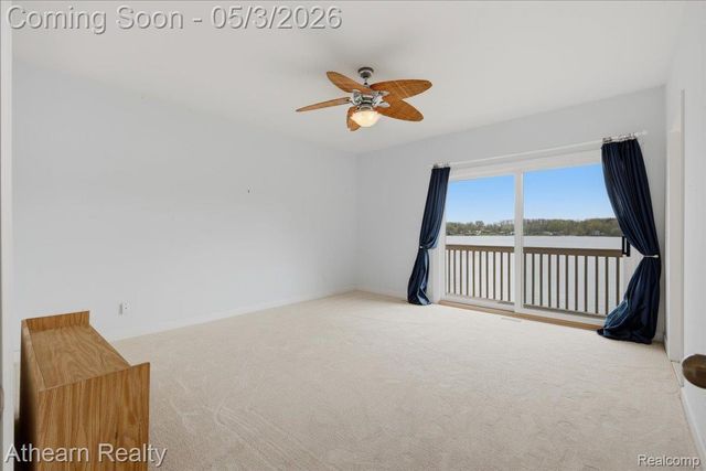 11677 Old Hamburg Road, Hamburg Township, MI 48189