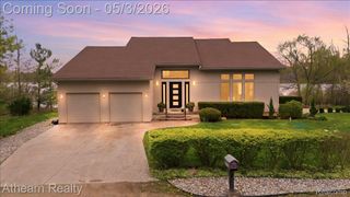 11677 Old Hamburg Road, Hamburg Township, MI 48189