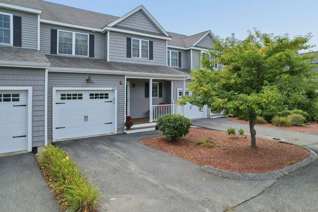 124 Ice House Landing 124, Marlborough, MA 01752