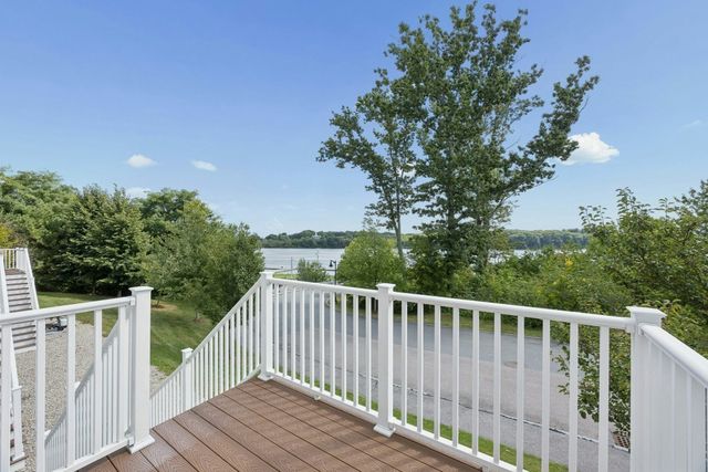 124 Ice House Landing 124, Marlborough, MA 01752