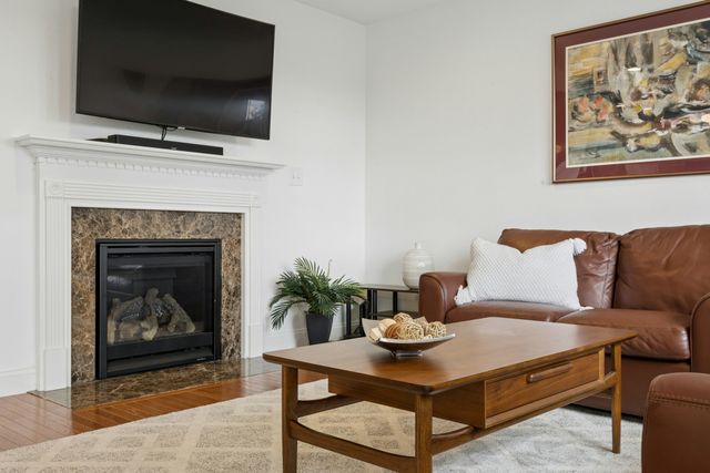 124 Ice House Landing 124, Marlborough, MA 01752