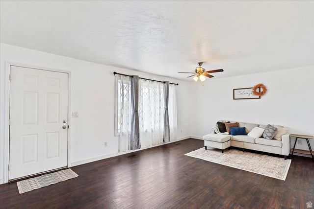 5356 W FARAH CIR, Salt Lake City, UT 84118