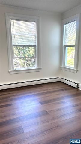 322 Carmita, Rutherford, NJ 07094