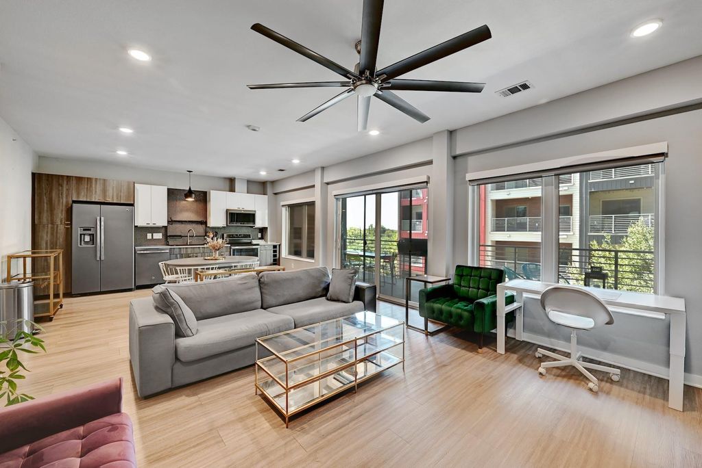 4361 S Congress Ave 336, Austin, TX 78745