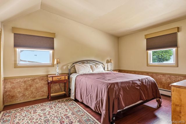 246 29th Street, Lindenhurst, NY 11757