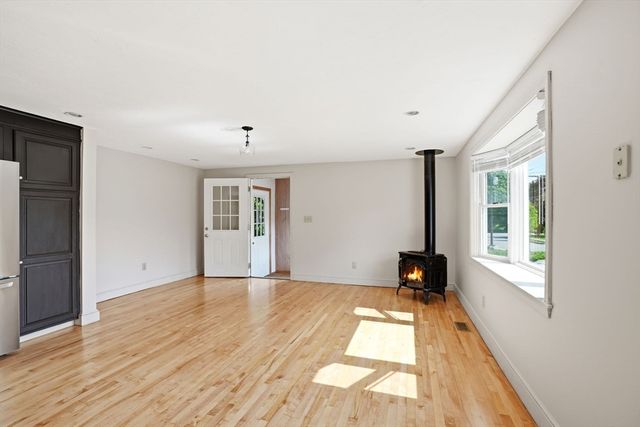 7 Beebe Lane, Wakefield, MA 01880