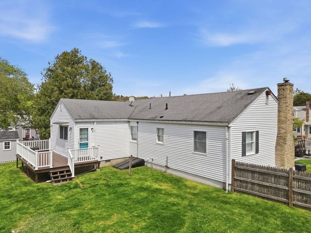 7 Beebe Lane, Wakefield, MA 01880