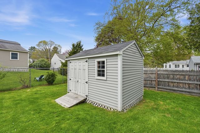 7 Beebe Lane, Wakefield, MA 01880