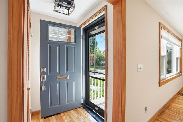 7 Beebe Lane, Wakefield, MA 01880