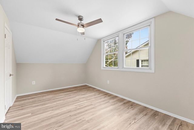 13117 MELVILLE LN, Fairfax, VA 22033