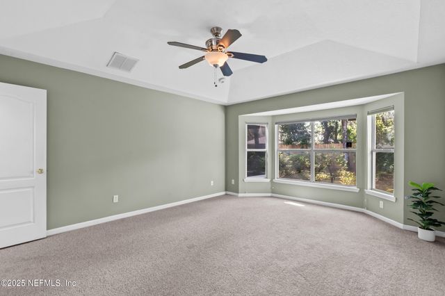 5586 LOON LAKE Court, Jacksonville, FL 32258