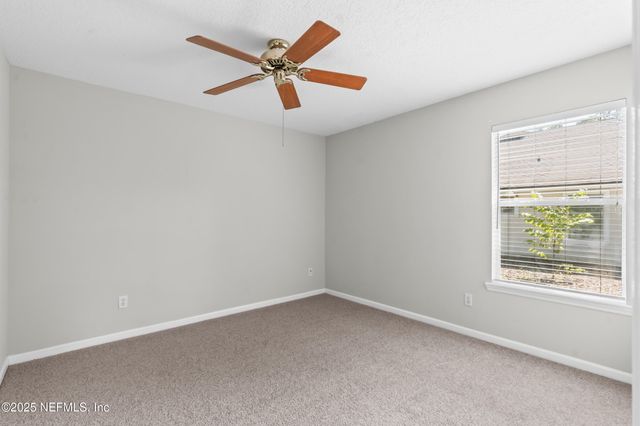 5586 LOON LAKE Court, Jacksonville, FL 32258