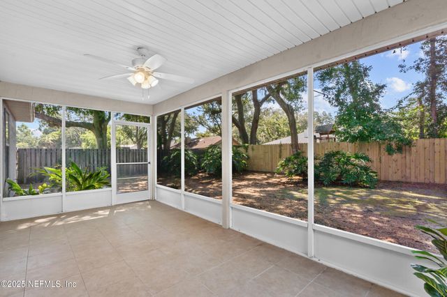 5586 LOON LAKE Court, Jacksonville, FL 32258