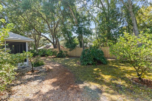5586 LOON LAKE Court, Jacksonville, FL 32258
