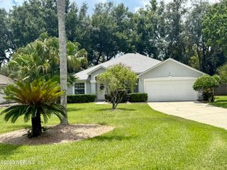 5586 LOON LAKE Court, Jacksonville, FL 32258