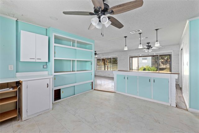 2609 Coggin Avenue, Brownwood, TX 76801