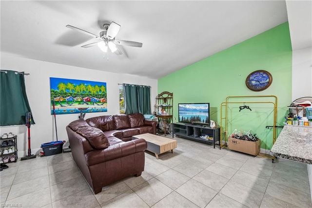 17327 Birchwood LN, Fort Myers, FL 33908