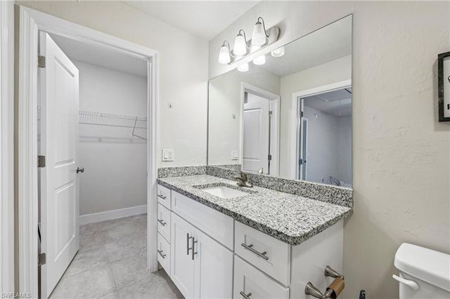17327 Birchwood LN, Fort Myers, FL 33908
