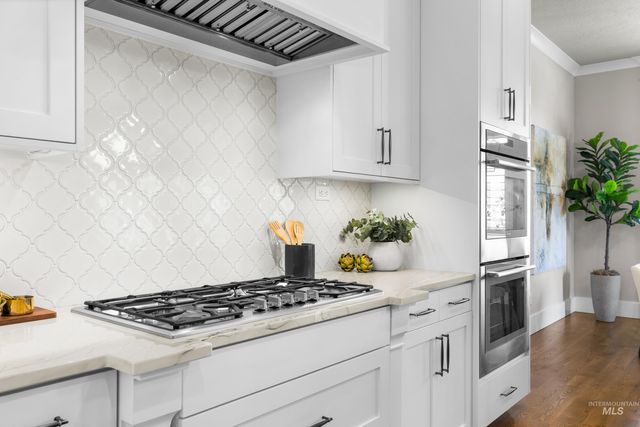 9910 W Hercules Dr, Star, ID 83669