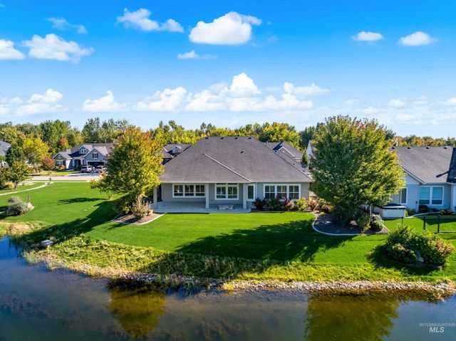 9910 W Hercules Dr, Star, ID 83669