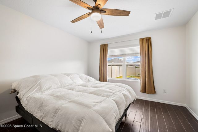 1814 Farmhouse Road SE, Palm Bay, FL 32909