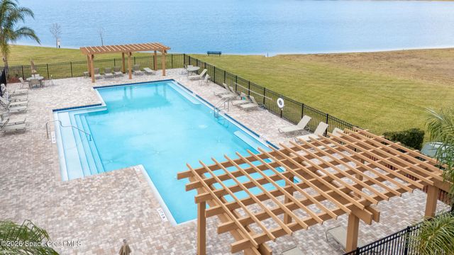 1814 Farmhouse Road SE, Palm Bay, FL 32909