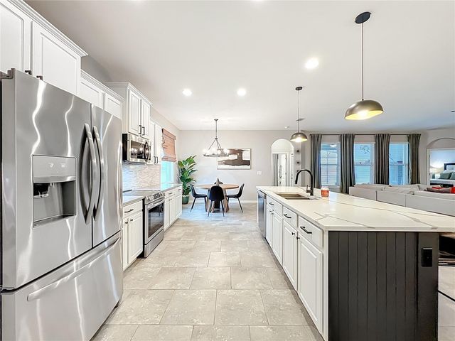 1795 RANGER HIGHLANDS ROAD, Kissimmee, FL 34744