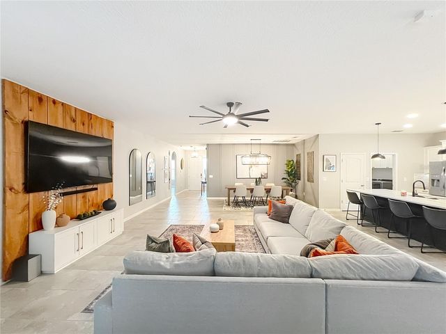 1795 RANGER HIGHLANDS ROAD, Kissimmee, FL 34744